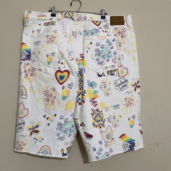 AE Pride Stretch Low-Rise Baggy Bermuda Short women 20 Colorful Graphic y2k - Picture 4 of 10